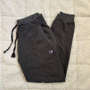 CHAMPION Sweatpants / Joggers